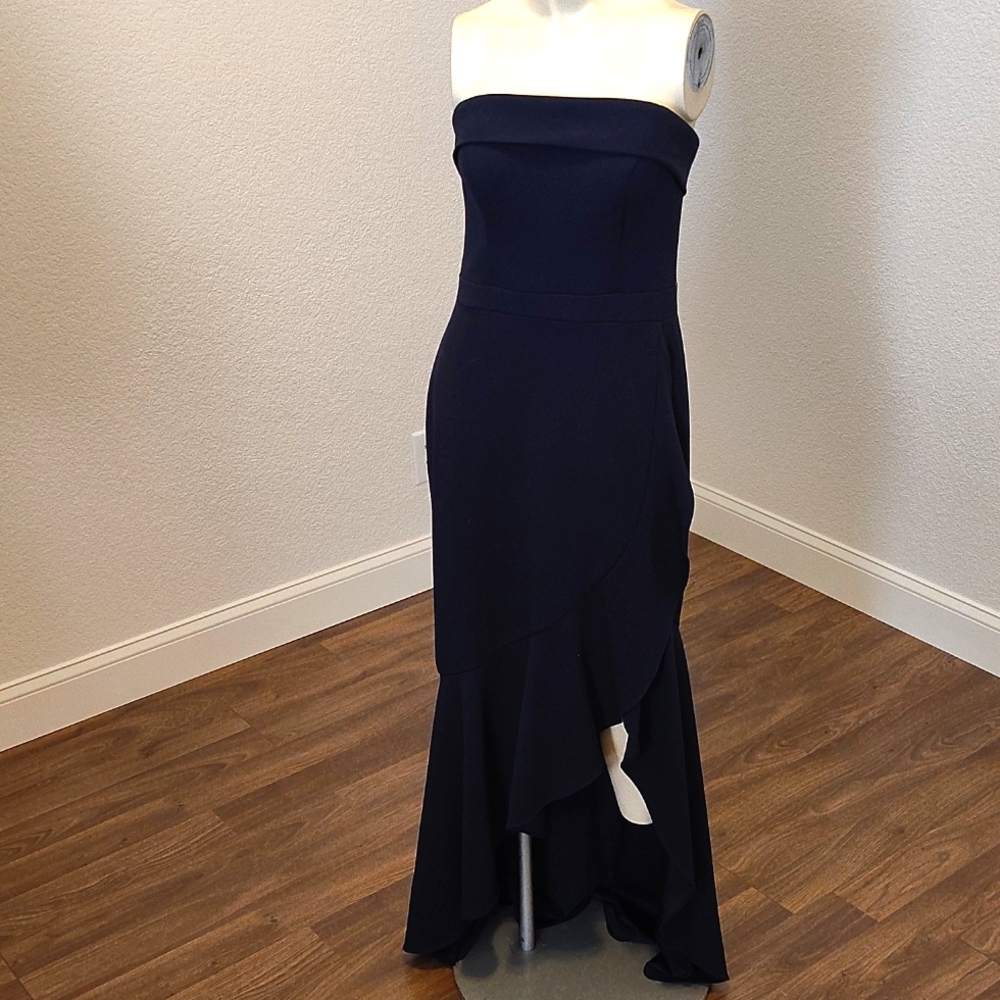 Elegant Navy Strapless Dress